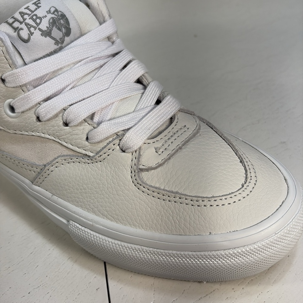 NWT Vans Skate Half Cab White Leather with Suede Trim Women’s 6.5 - Picture 6 of 10